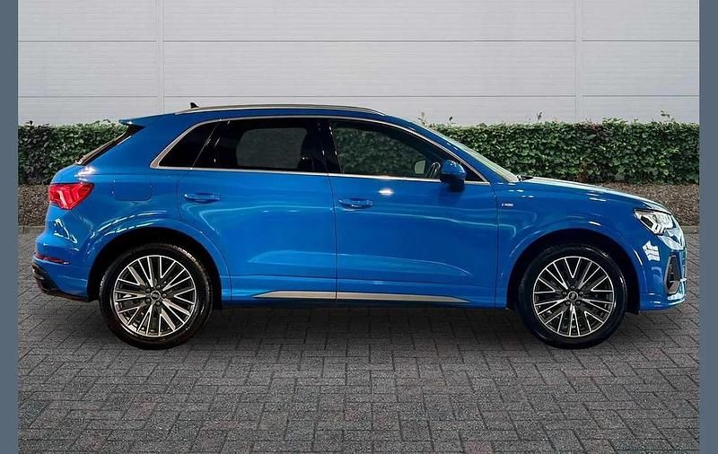 Used Audi Q3 S-Line 148 HP (108 kW) 2021 Blue SUV