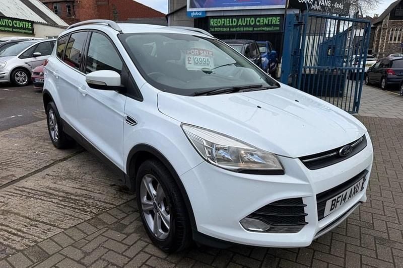 Used Ford Kuga Zetec 140 HP (102 kW) 2014 White SUV