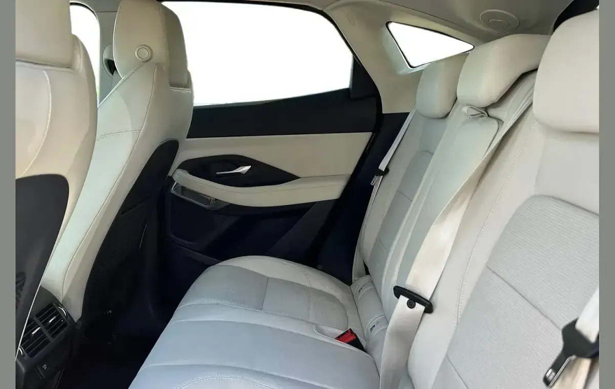 Used Jaguar E-Pace R-Dynamic 147 HP (108 kW) 2020 Red SUV