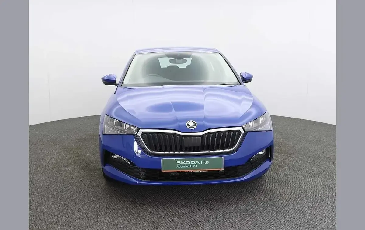 Used Skoda Scala SE 108 HP (79 kW) 2023 Blue Hatchback