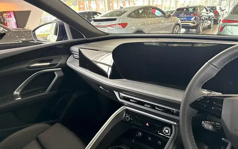Ny Audi Q5 S-Line 204 HK (150 kW) 2025 SUV