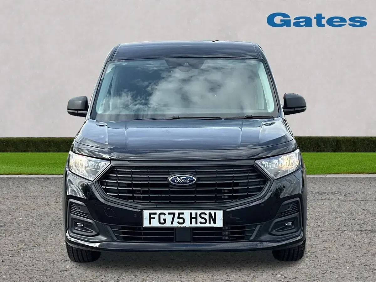 Used Ford Transit Connect Trend 102 HP (75 kW) 2025 Black MPV