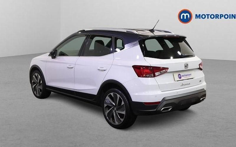 Used Seat Arona FR Sport 110 HP (80 kW) 2022 White SUV