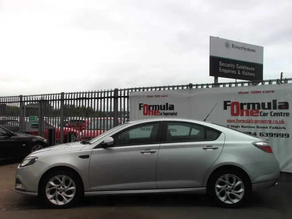 Used MG MG6 160 HP (117 kW) 2014 Silver Hatchback