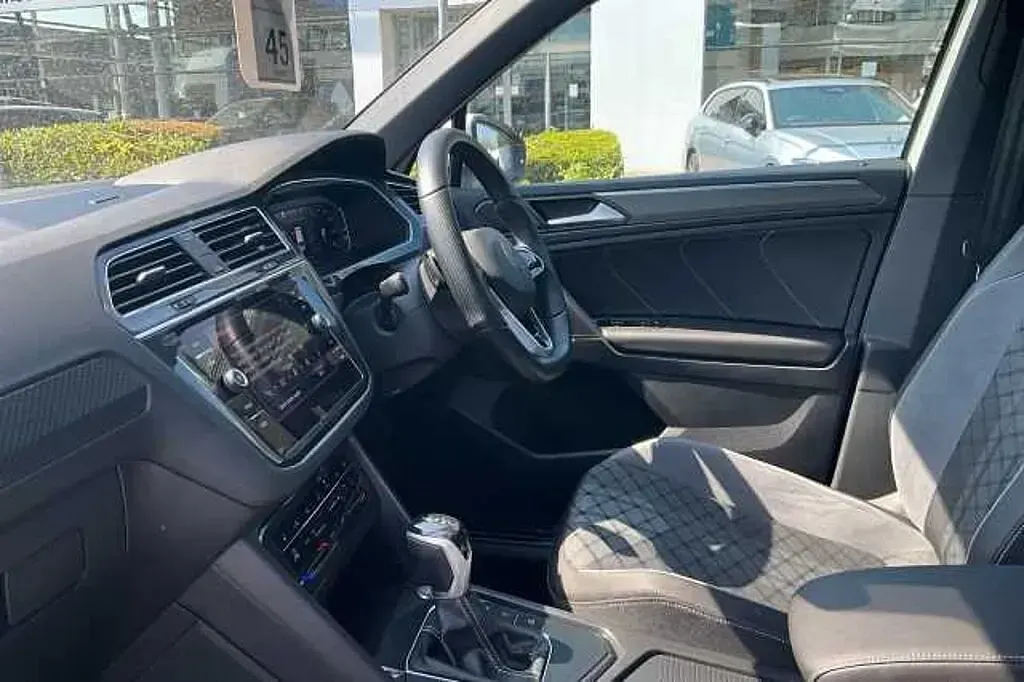 Used VW Tiguan 150 HP (110 kW) 2023 SUV