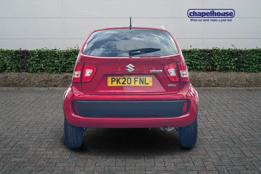 Usado Suzuki Ignis SZ-T 83 HP (61 kW) 2020 Vermelho SUV