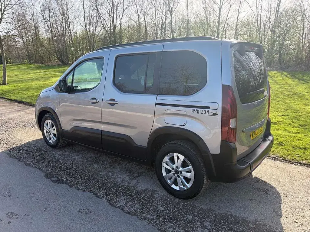 Used Peugeot Rifter Allure 2024 Grey MPV