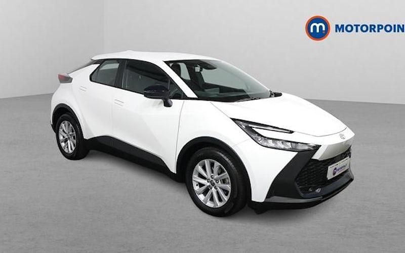 Used 2026 Toyota C-HR SUV | £20,749 (Super price) - Image 1/3