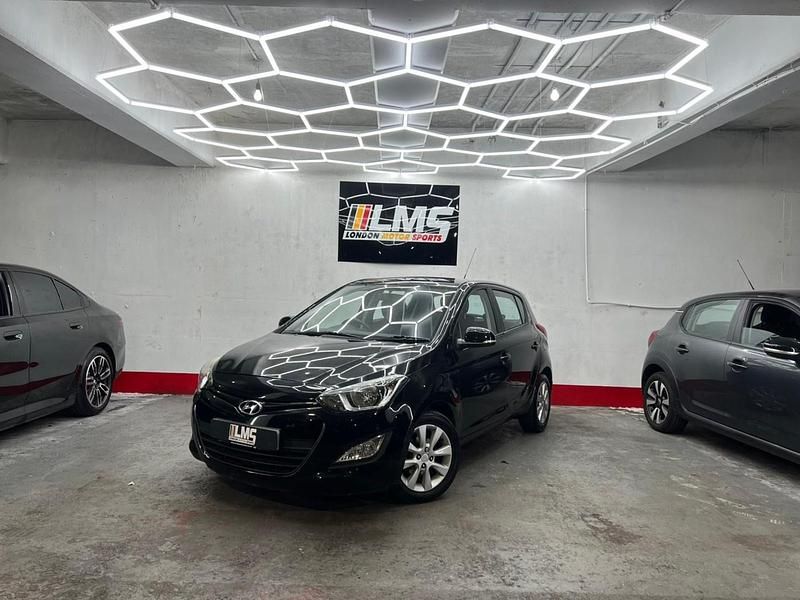 Used Hyundai i20 Active 2012 Black Hatchback