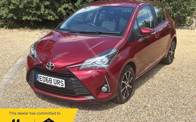 Used 2019 Toyota Yaris Hatchback | £6,499 (Good price) - Image 1/4
