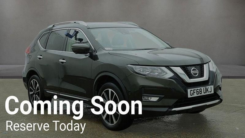 Used Nissan X-Trail Tekna 130 HP (95 kW) 2018 Green SUV