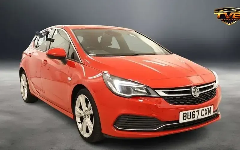 Used Vauxhall Astra SRi 200 HP (147 kW) 2019 Hatchback