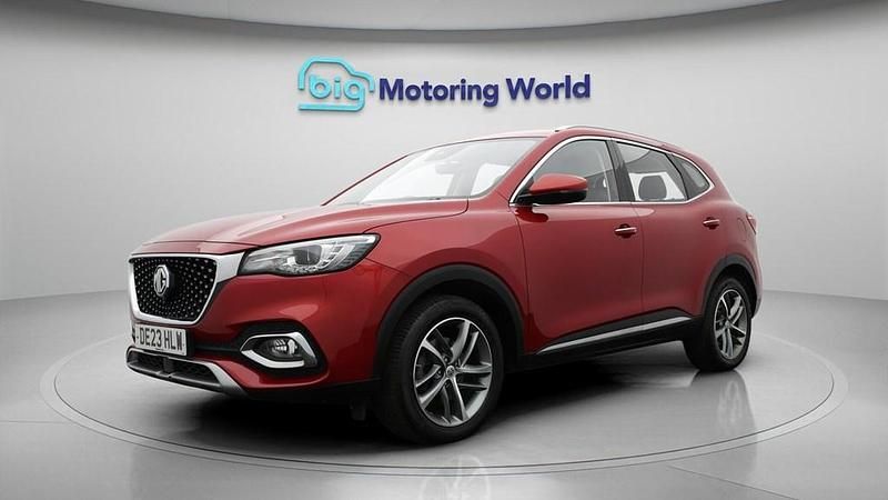 Used MG HS 2023 Red SUV