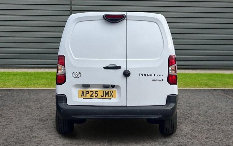 New Toyota Proace City City 100 kW (136 HP) 2026 MPV