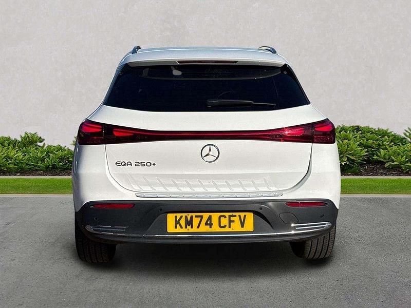 Used Mercedes EQA250+ Executive 139 kW (190 HP) 2024 White SUV