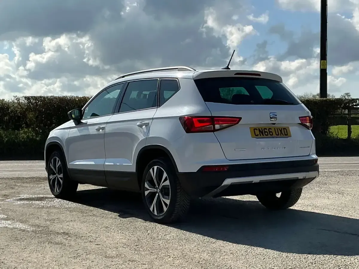 Used Seat Ateca Ecomotive 115 HP (84 kW) 2016 White SUV