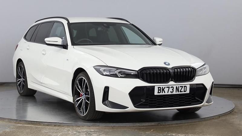White Used 2023 BMW 330e M Sport Estate | £32,995 (Fair price) - Image 1/4