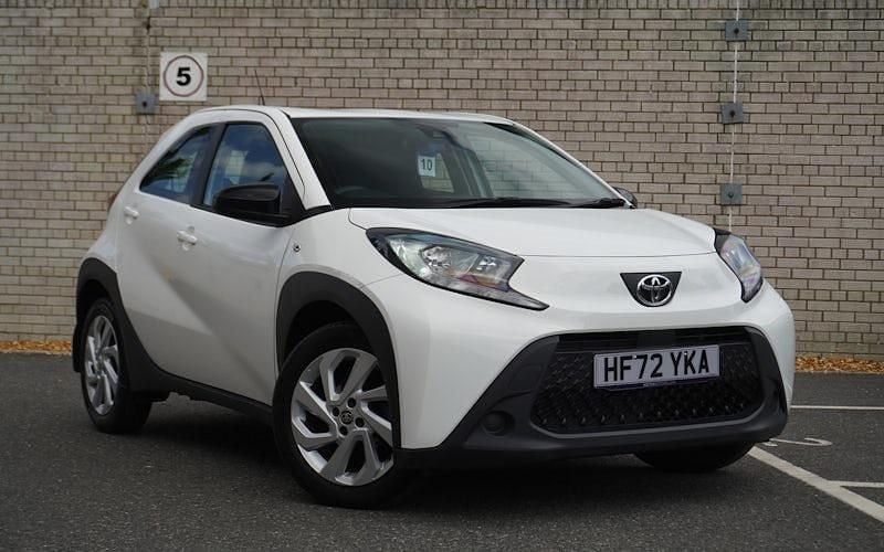 Used 2024 Toyota Aygo PURE Hatchback | £11,290 (Good price) - Image 1/4