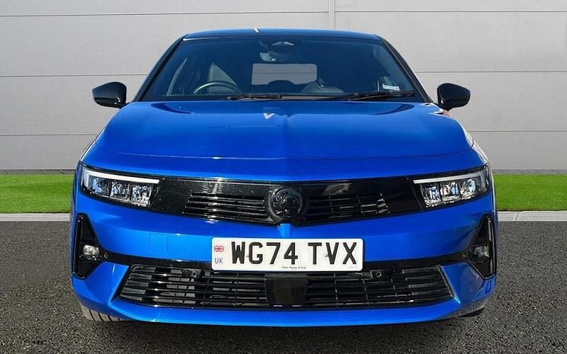 Used Vauxhall Astra 131 HP (96 kW) 2025 Hatchback