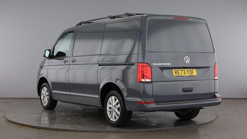 Second-hand VW Transporter Highline 2023 Gri Van