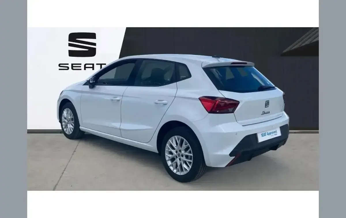 Nuevo Seat Ibiza SE 116 CV (85 kW) 2026 Blanco Utilitario
