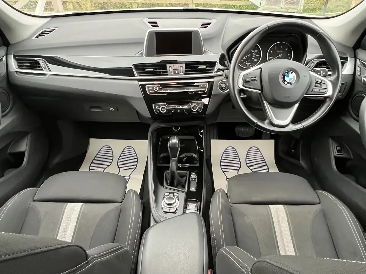 Używany BMW X1 Sport Line 190 KM (139 kW) 2016 Biały SUV