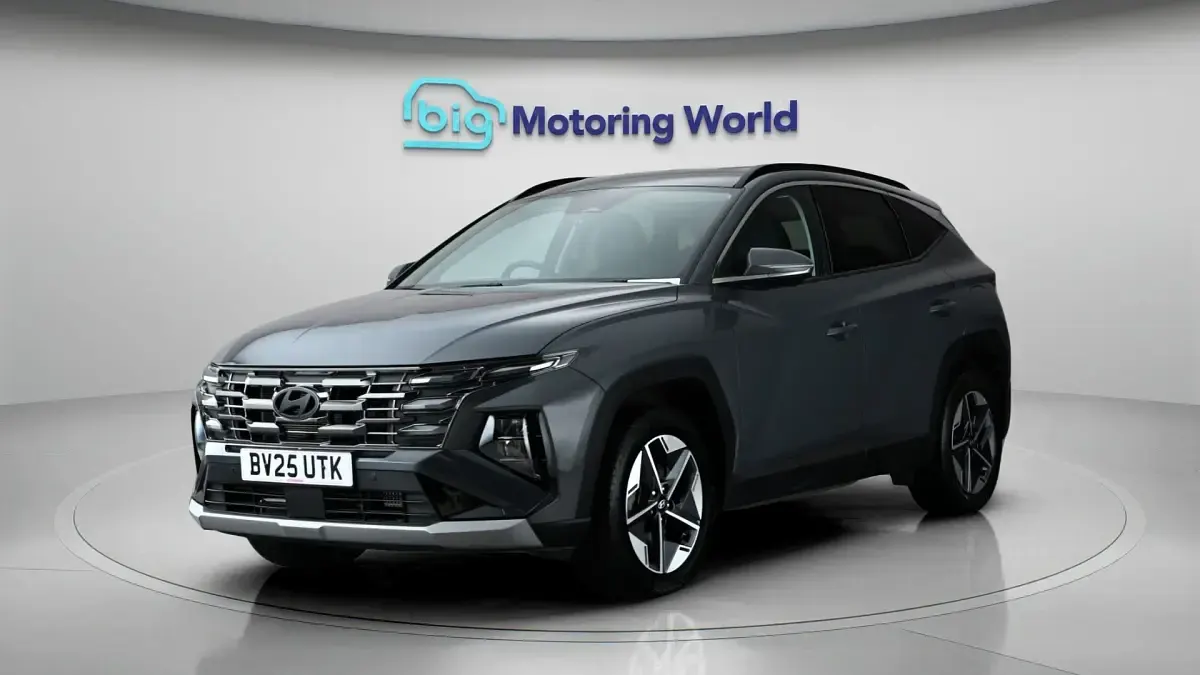 Used Hyundai Tucson Premium 253 HP (186 kW) 2025 Grey SUV