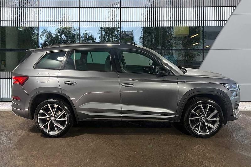 Used Skoda Kodiaq SportLine 110 HP (80 kW) 2023 Graphite grey metallic SUV