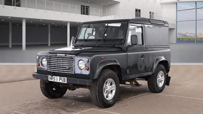 Used Land Rover Defender 2004 Green Hatchback
