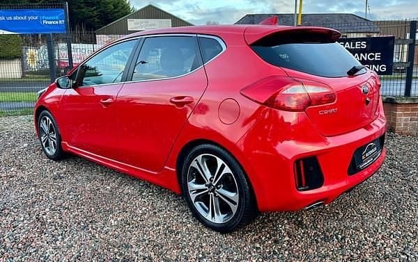 Usado Kia Ceed GT-Line 2018 Vermelho Citadino