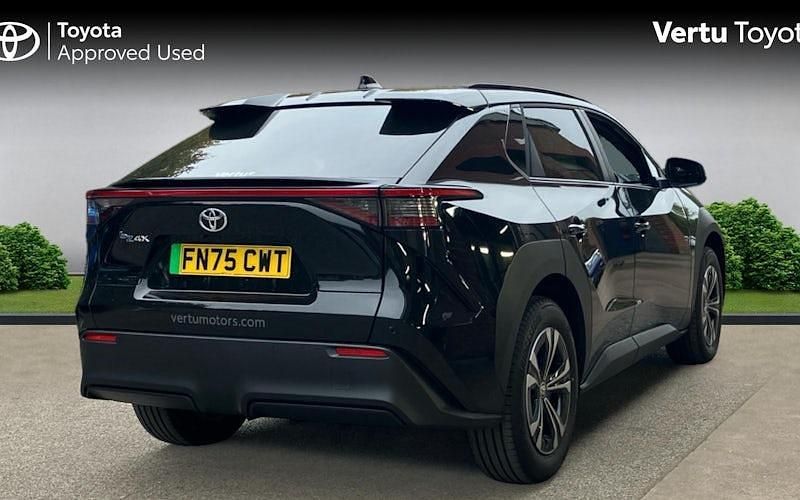 Used Toyota bZ4X 150 kW (204 HP) 2025 Black SUV