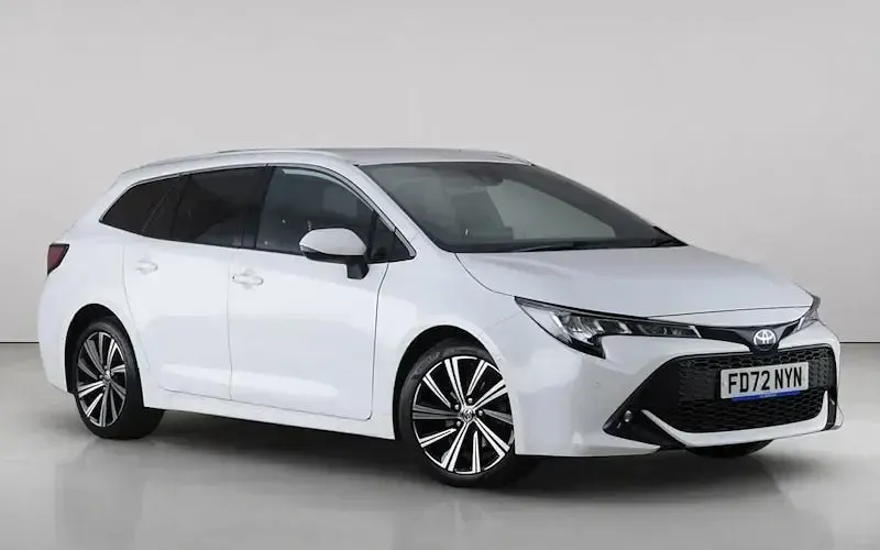 Used Toyota Corolla Design 122 HP (89 kW) 2022 Estate