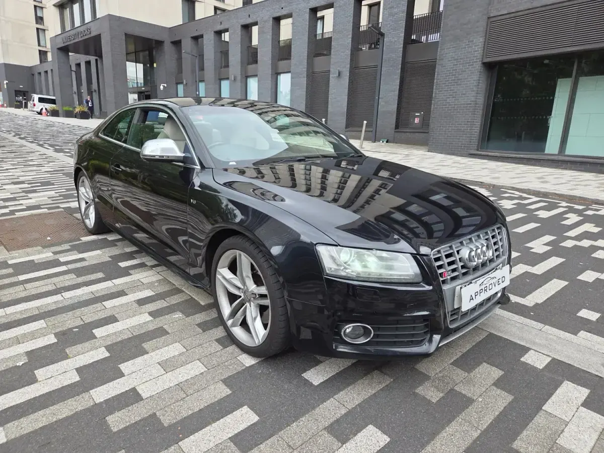 Begagnad Audi A5 Design 2008 Svart Sportkupé