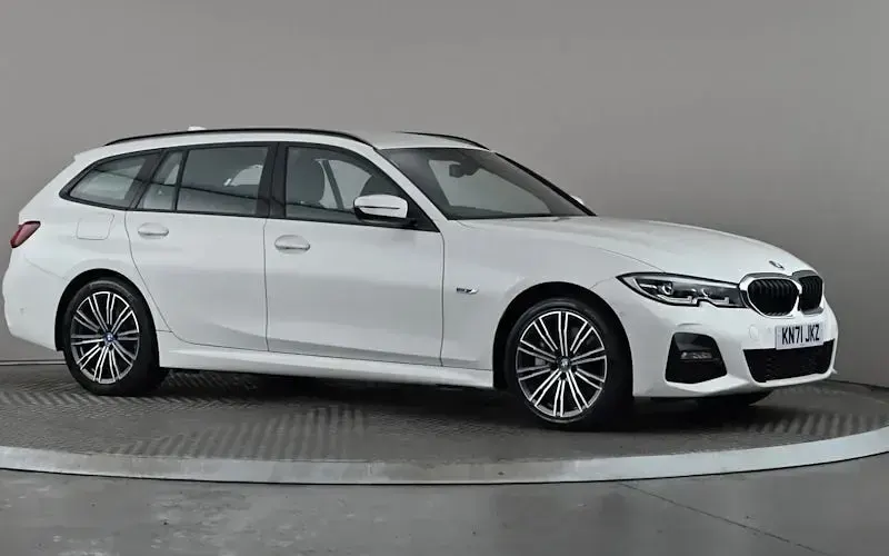 Used BMW 330e M Sport 292 HP (214 kW) 2021 Estate