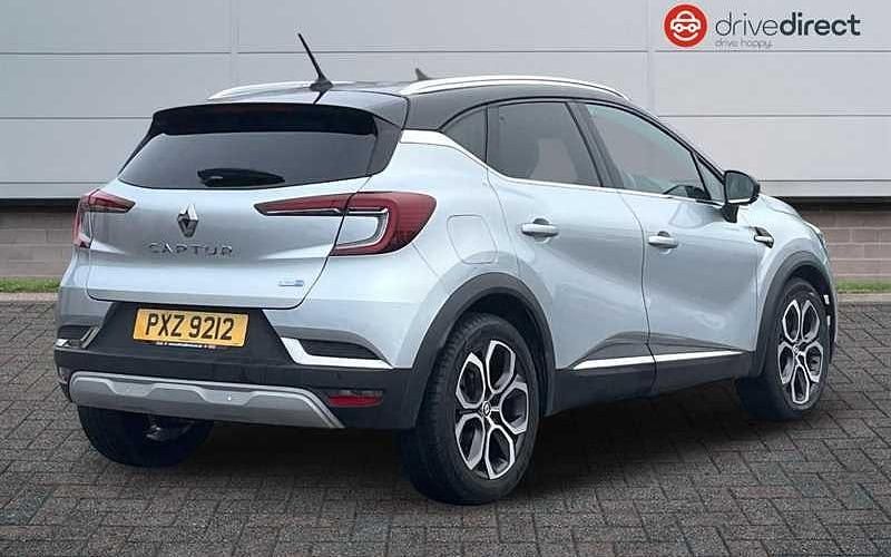 Used Renault Captur Version S 145 HP (106 kW) 2021 Grey/black SUV