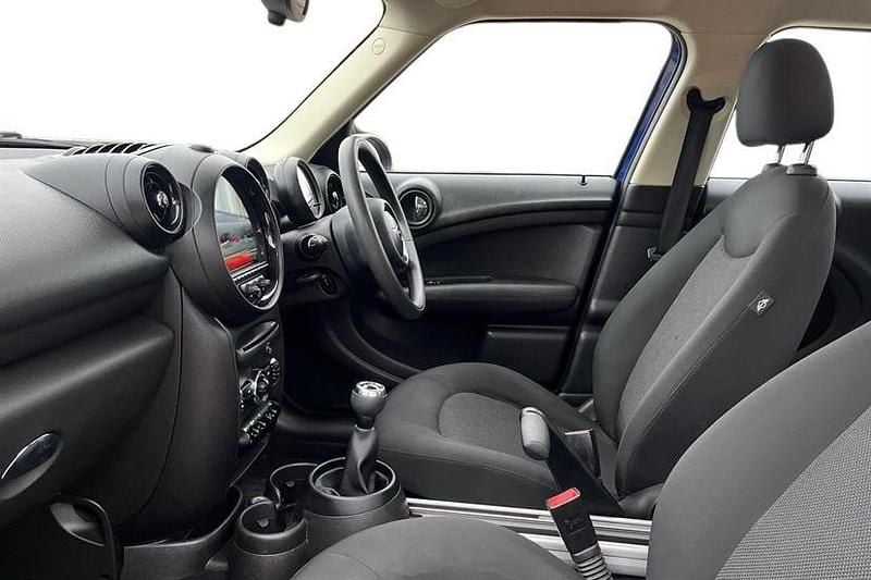 Used Mini Cooper Countryman 122 HP (89 kW) 2015 Blue SUV