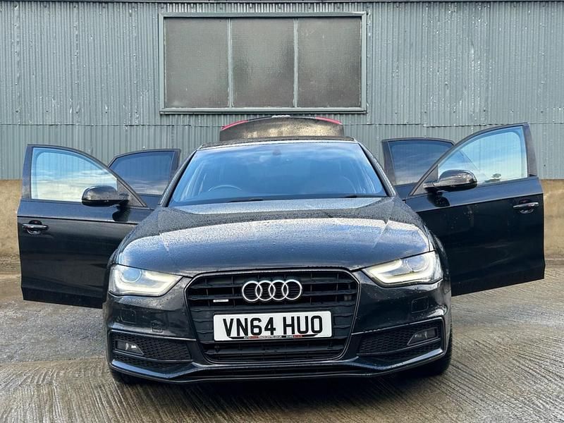 Used Audi A4 Black Edition 177 HP (130 kW) 2014 Black Sedan