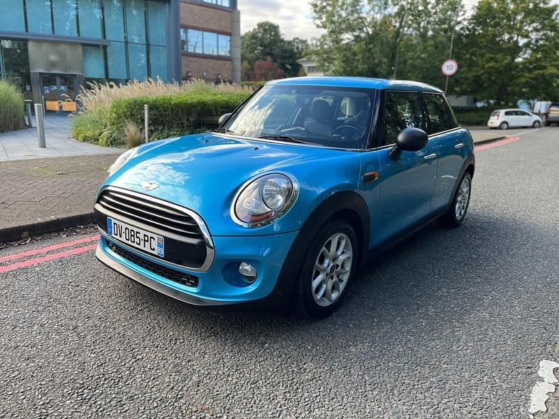 Metallic blue Used 2015 Mini One D Hatch Hatchback | £11,995 - Image 1/4