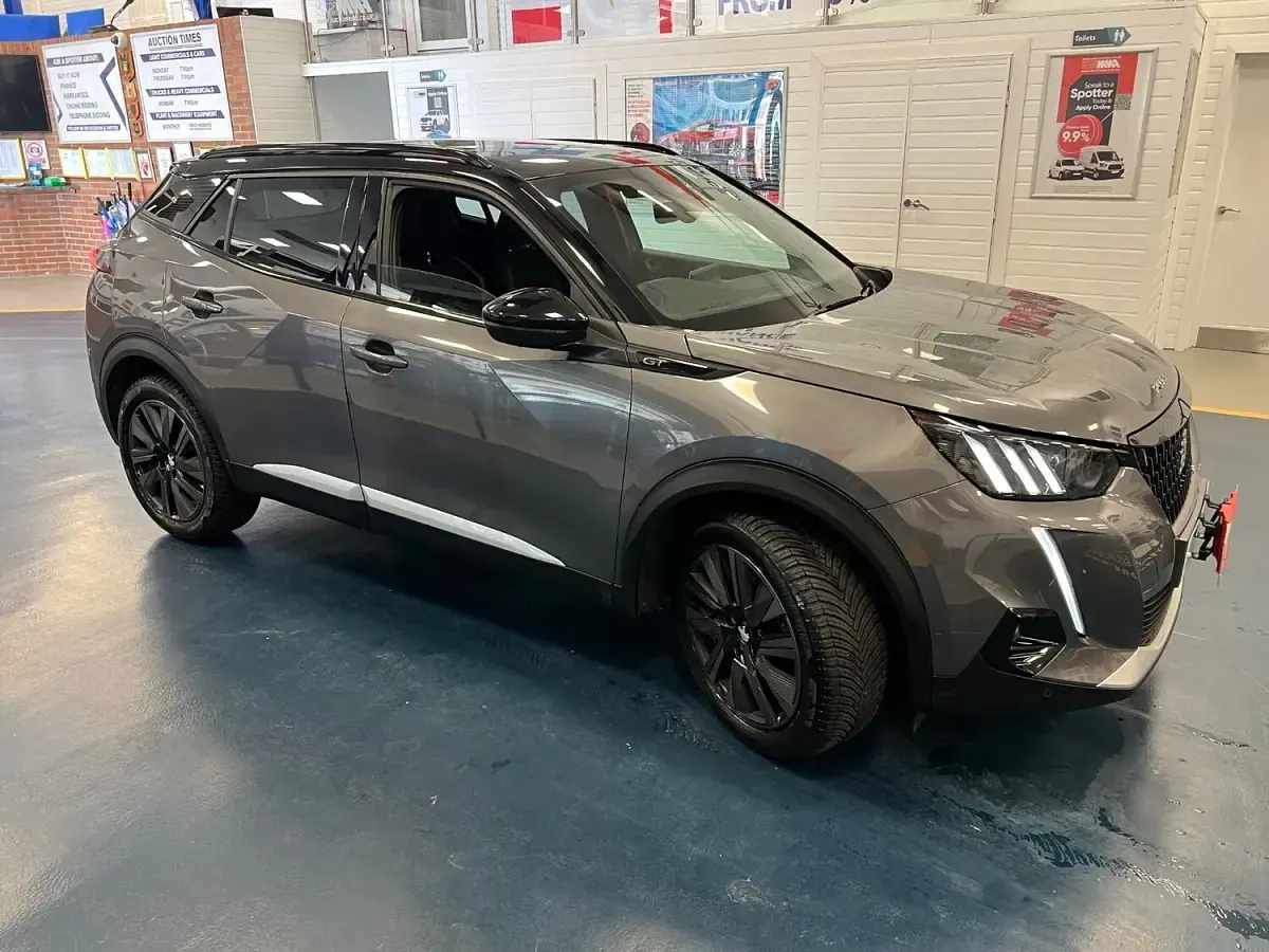 Used Peugeot 2008 Premium 130 HP (95 kW) 2022 Grey SUV
