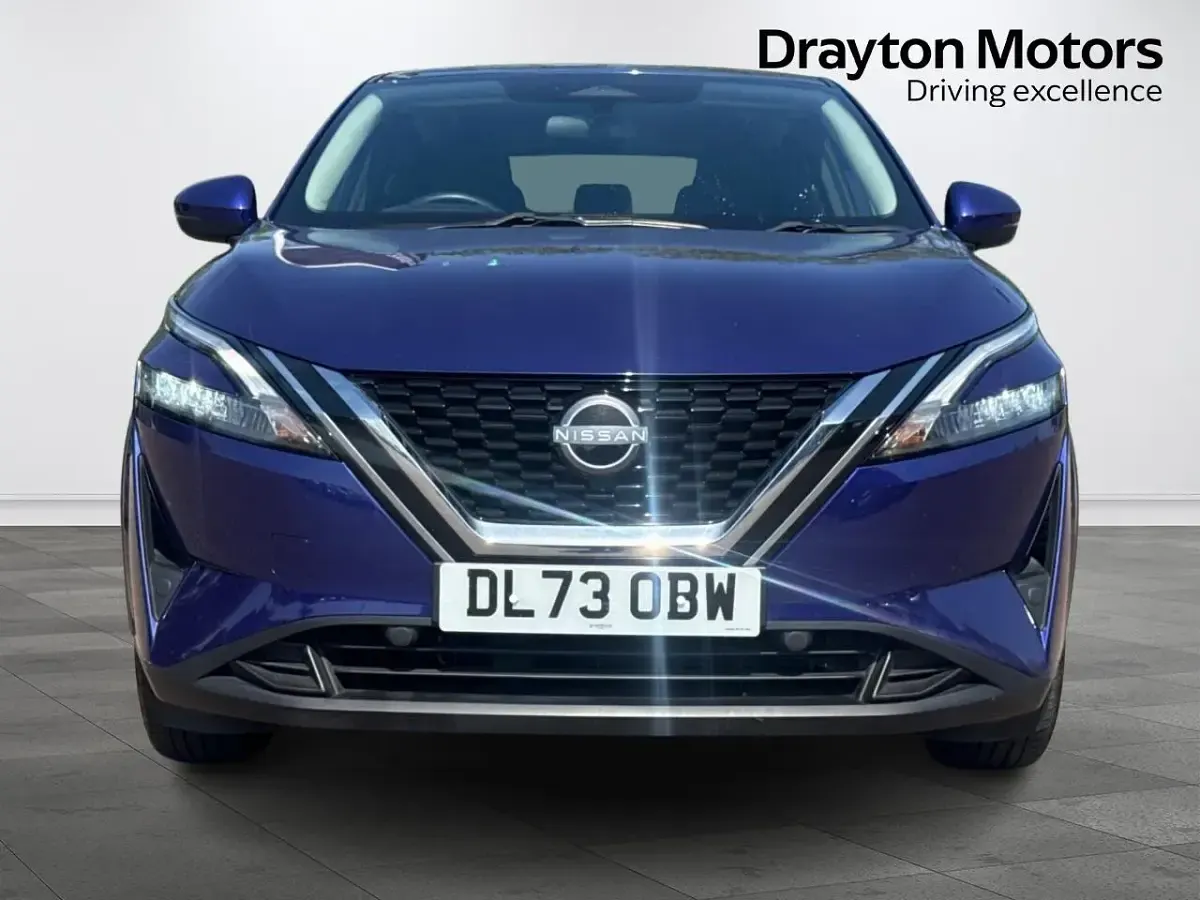 Used Nissan Qashqai Acenta Premium 158 HP (116 kW) 2023 Blue SUV