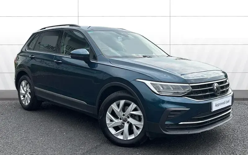Second-hand VW Tiguan Life 150 CP (110 kW) 2023 SUV