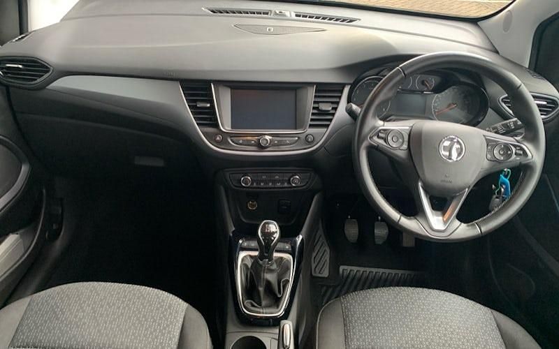 Used Vauxhall Crossland Design Edition 83 HP (61 kW) 2022 Blue SUV