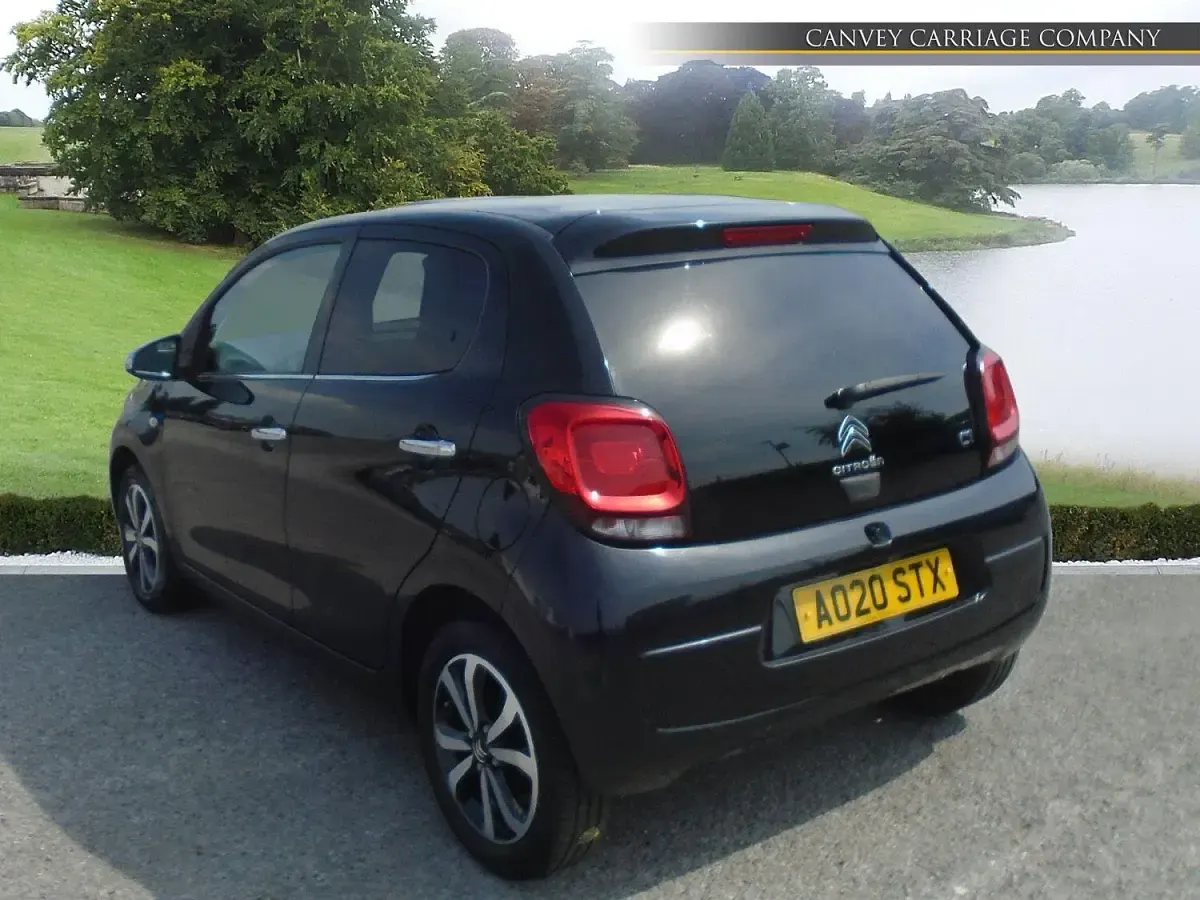 Used Citroën C1 Flair 70 HP (51 kW) 2020 Black Hatchback