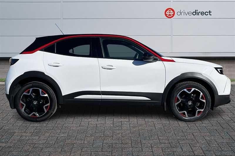 Used Vauxhall Mokka SRi 131 HP (96 kW) 2022 White SUV