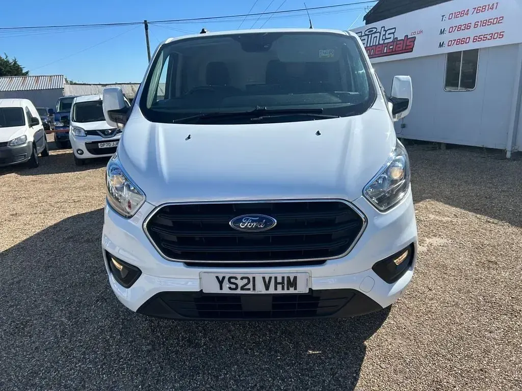 Used Ford Transit Custom Limited 130 HP (95 kW) 2021 White Van