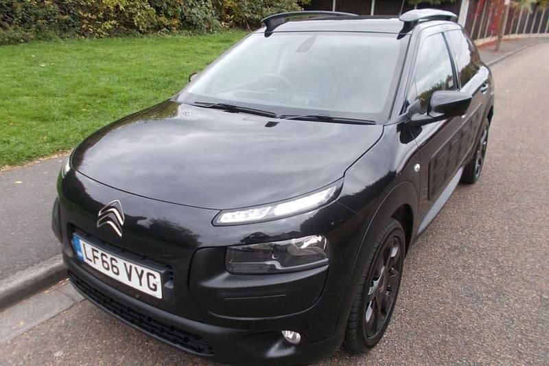 Black Used 2016 Citroën C4 Cactus Flair Hatchback | £4,190 (Fair price) - Image 1/1