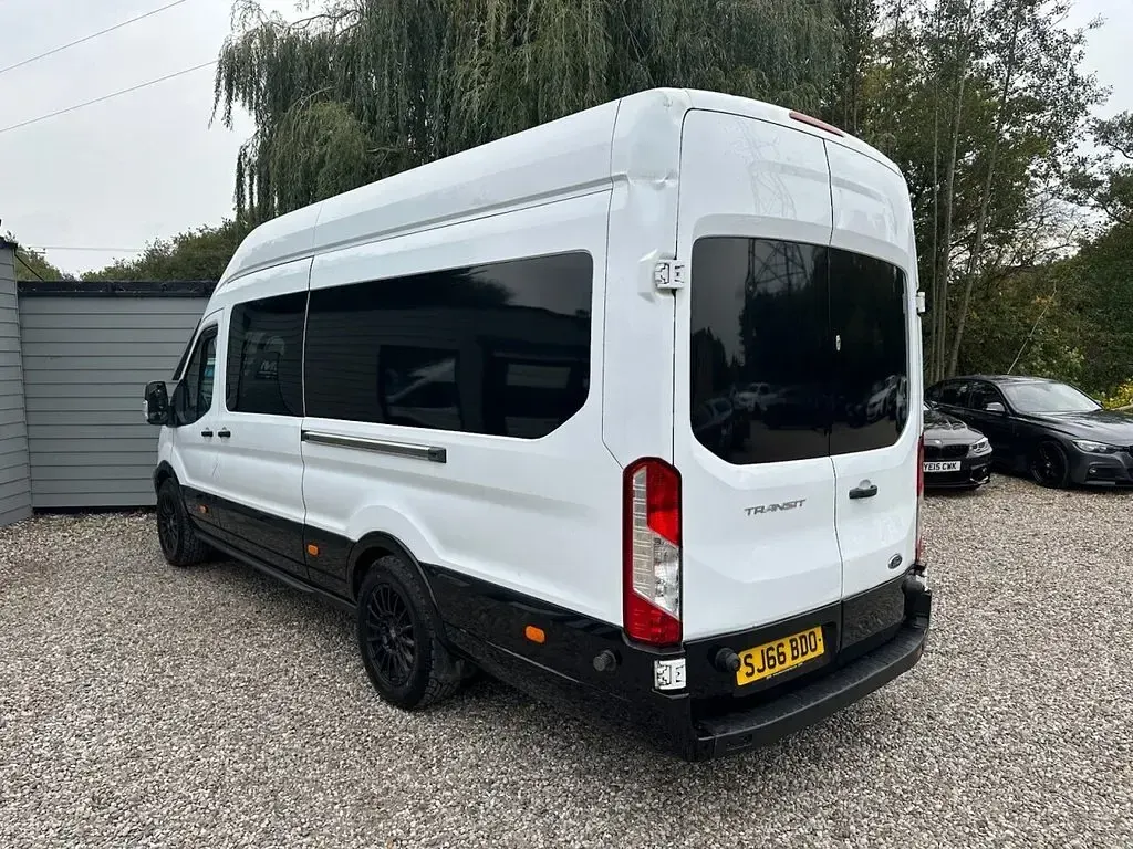 Used Ford Transit 100 HP (73 kW) 2016 White Van