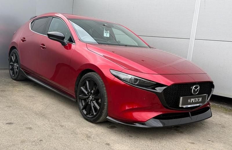 Used Mazda 3 Inclusive 120 HP (88 kW) 2020 Red Hatchback