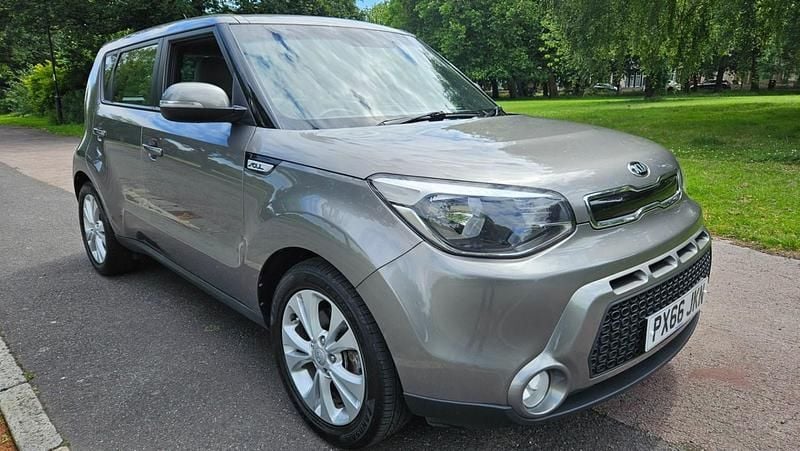 Silver Used 2016 Kia Soul 2 SUV | £4,895 (Good price) - Image 1/4