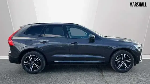 Used Volvo XC60 R-Design 250 HP (183 kW) 2022 Grey SUV